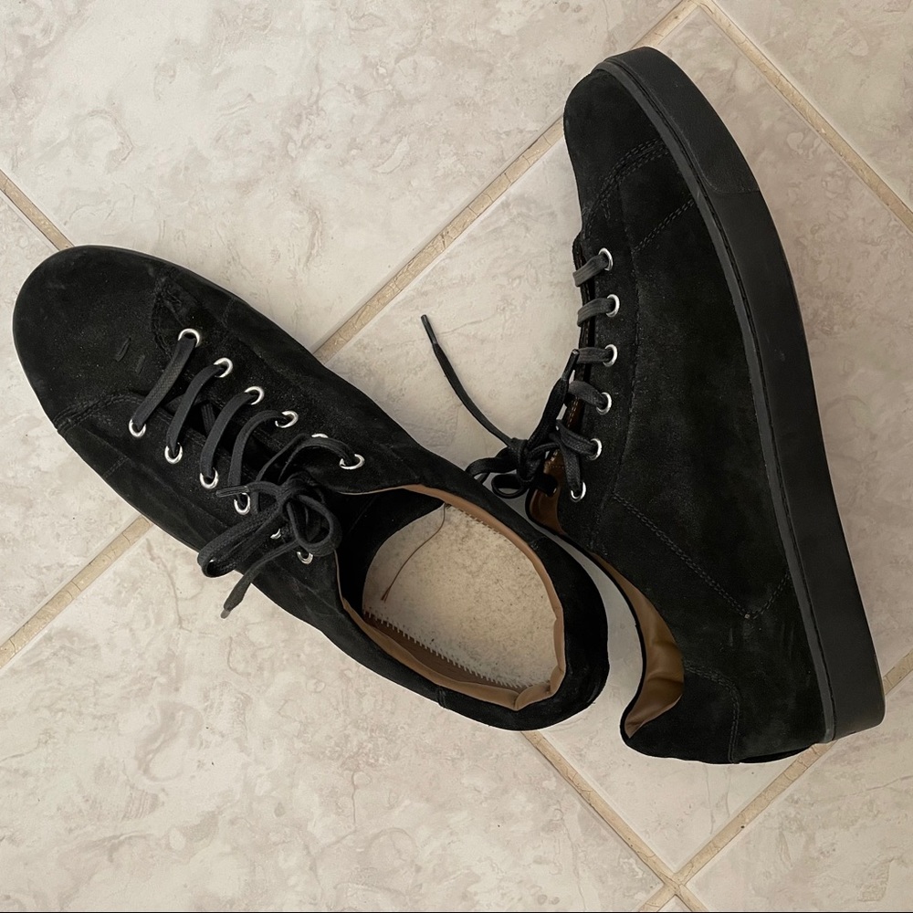 Men’s Gianvito Rossi Black Suede Low Top Sneakers